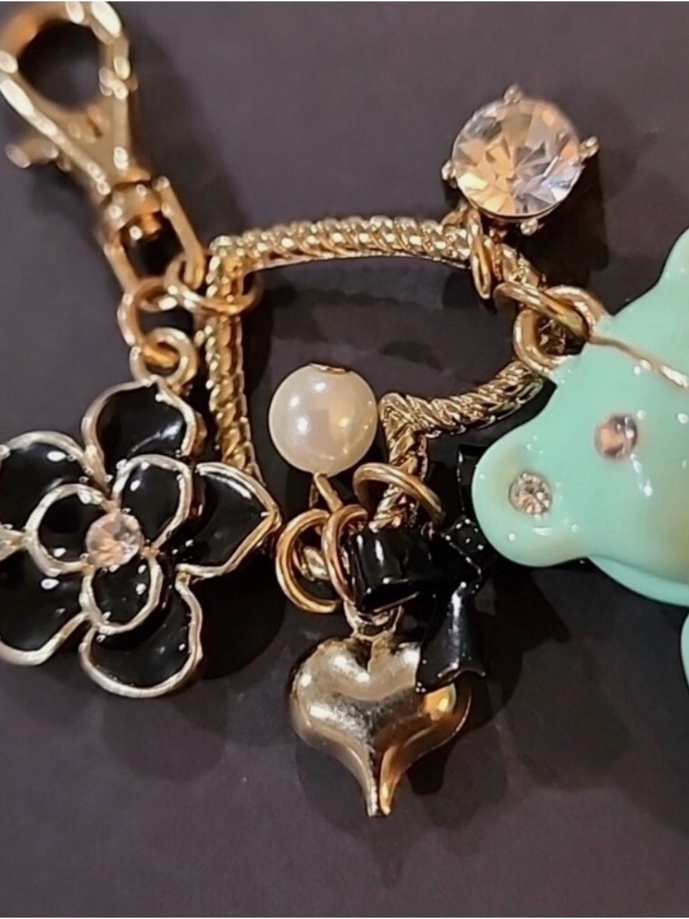 3D Enamel Mint Green Teddy Bear Charm Keychain - Picture 3 of 4